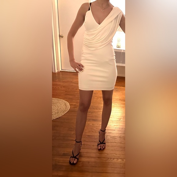 🆕Asos white dress - Picture 4 of 5